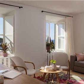 Luxury 7 Bedroom Villa with Heated Pool, Gym, Sauna, Jacuzzi and Sea Views in Dubrovnik, Sleeps 12-14